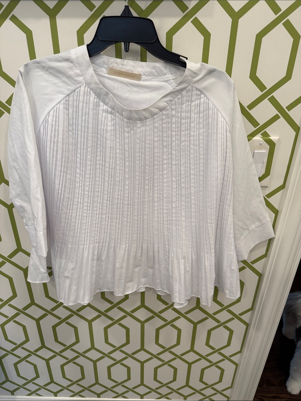 Everleigh‎ White Pintuck Panel Women's Blouse